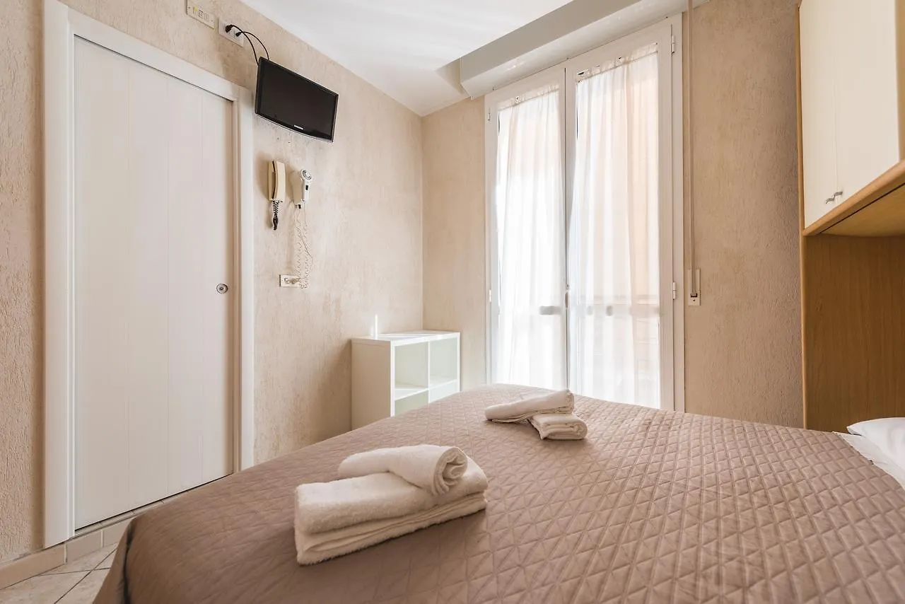 ***  Hotel Romina Rimini Italie